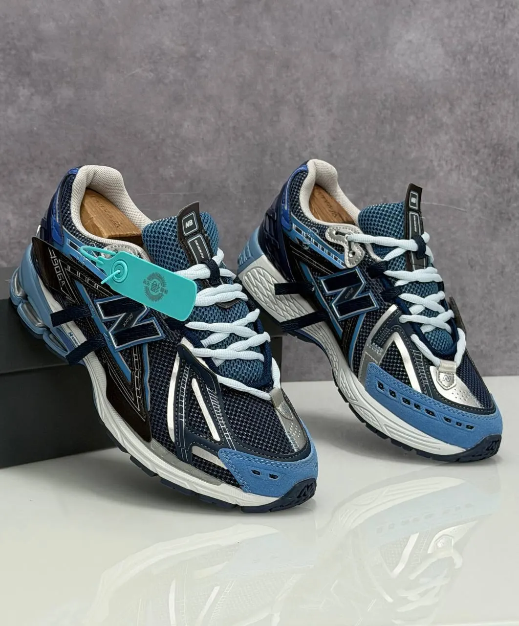 New Balance 1906A