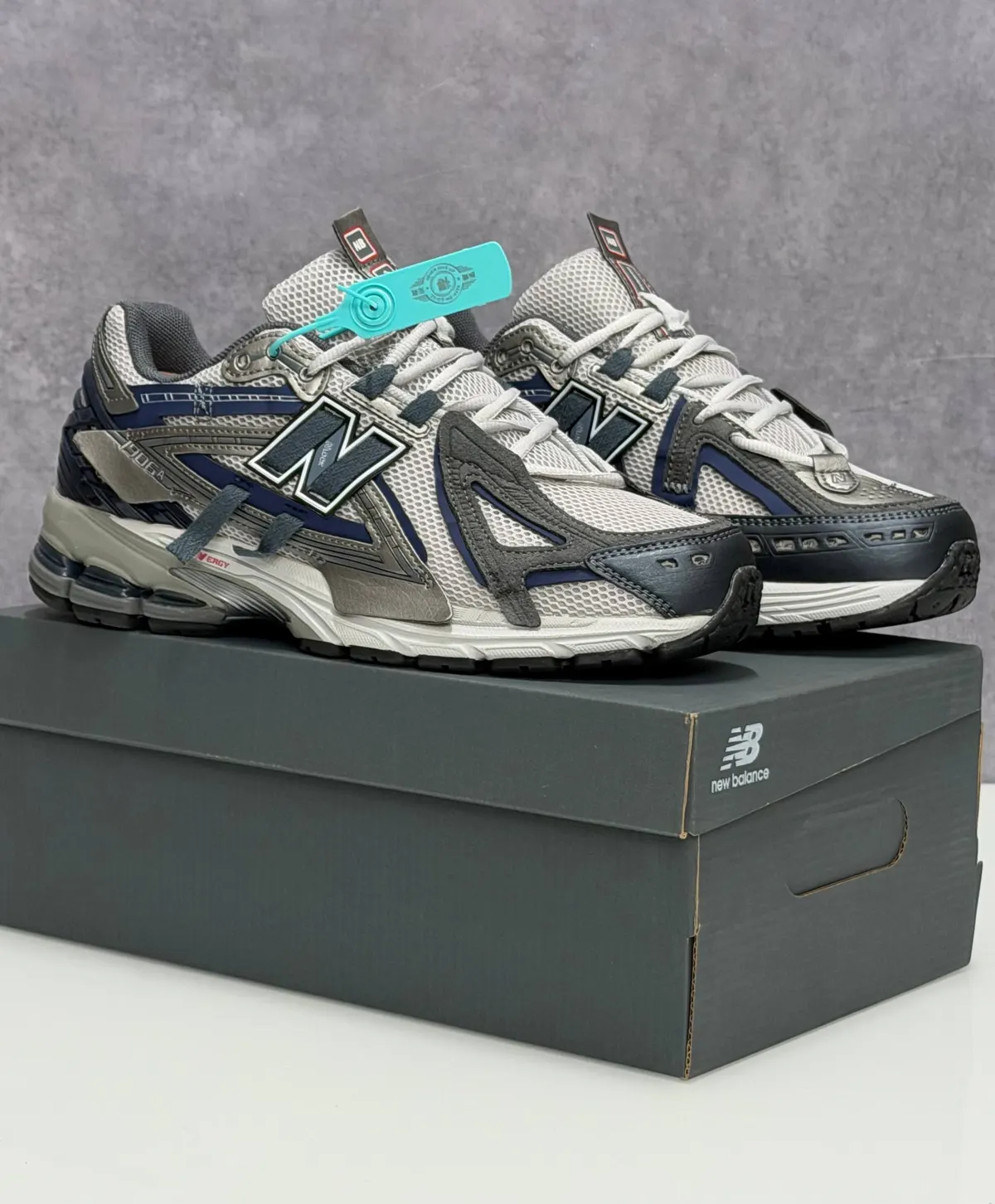 New Balance 1906A