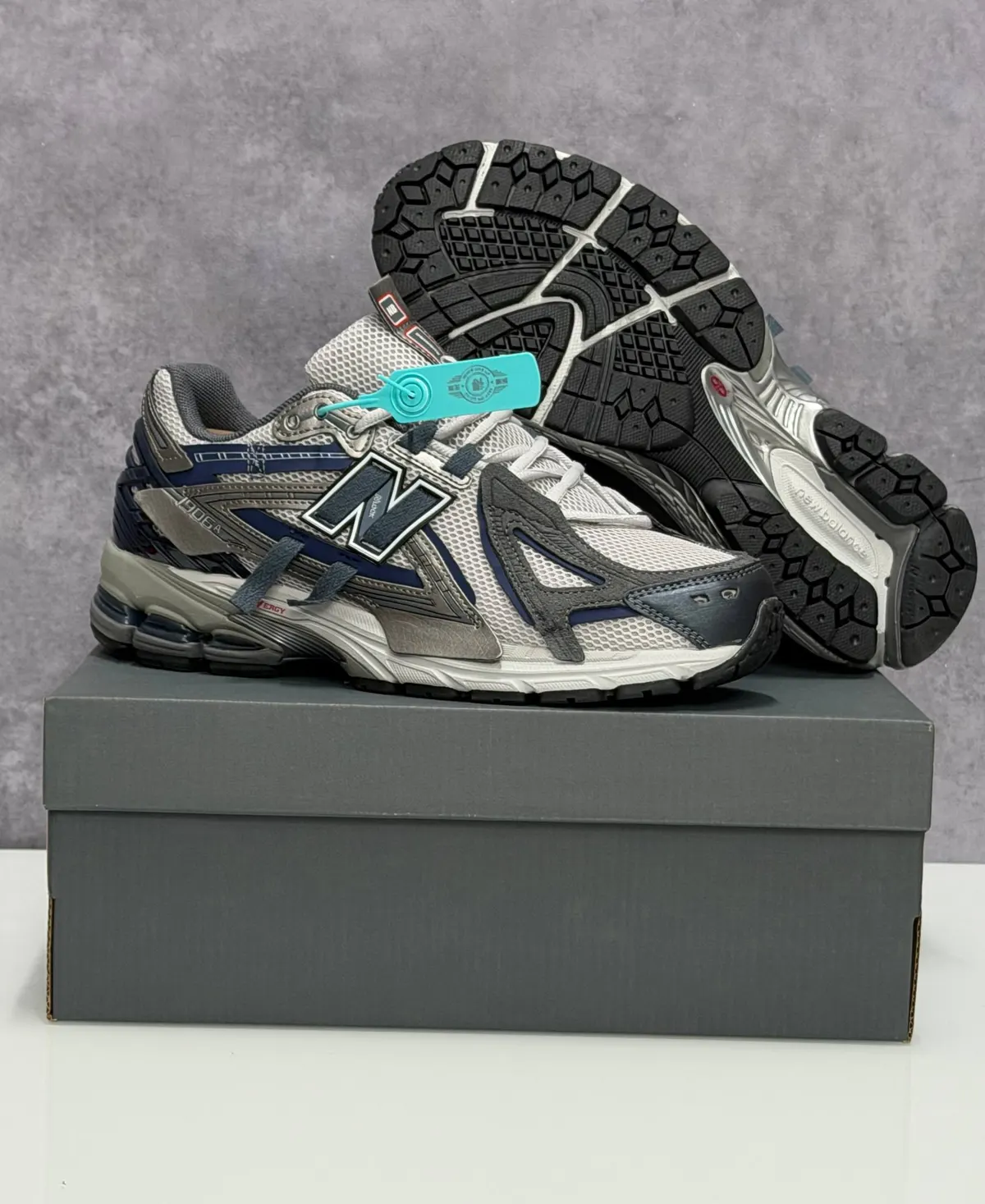 New Balance 1906A