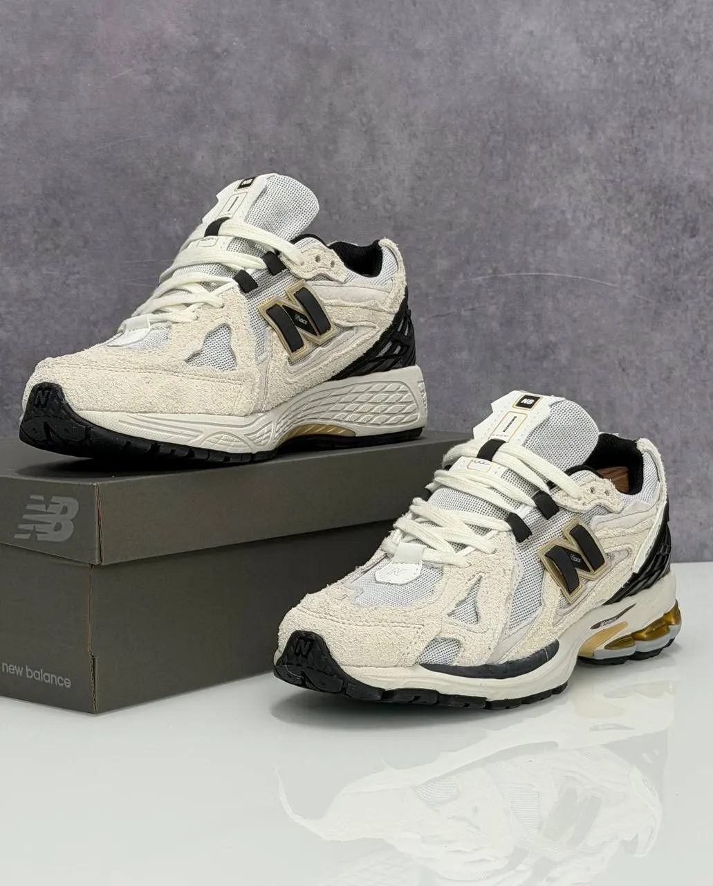 New Balance 1906D