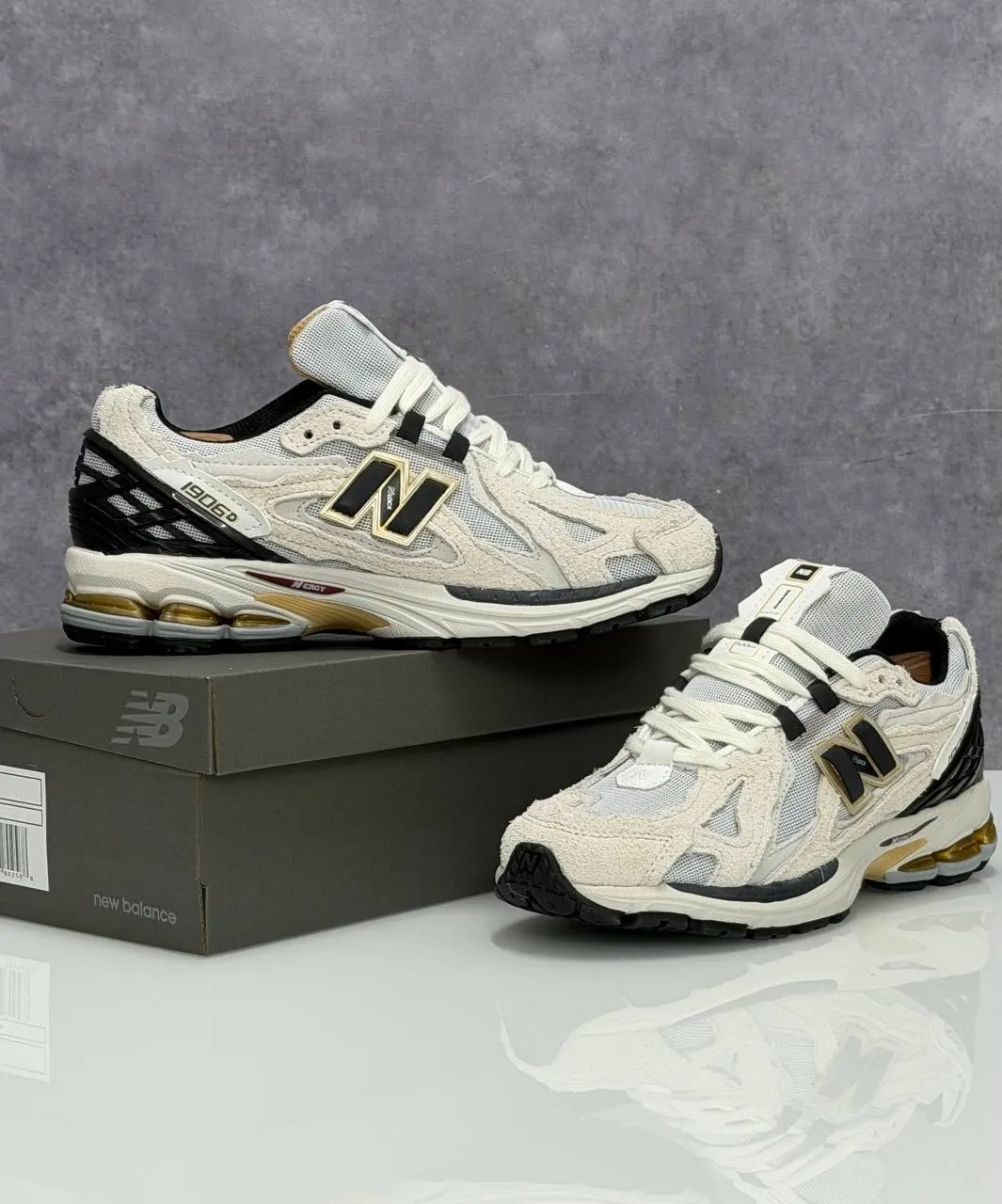New Balance 1906D