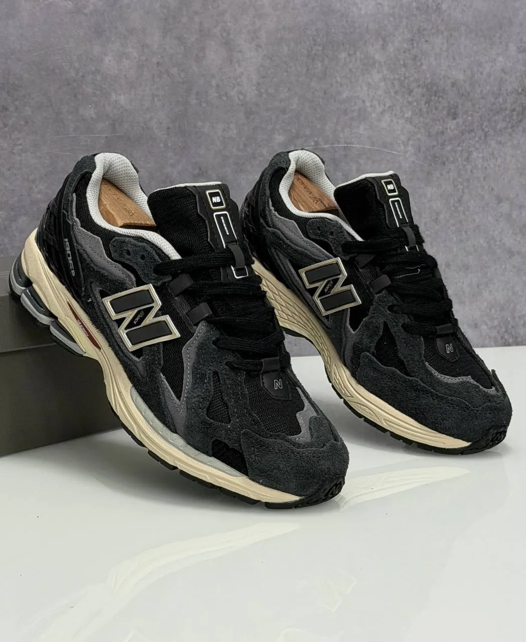 New Balance 1906D