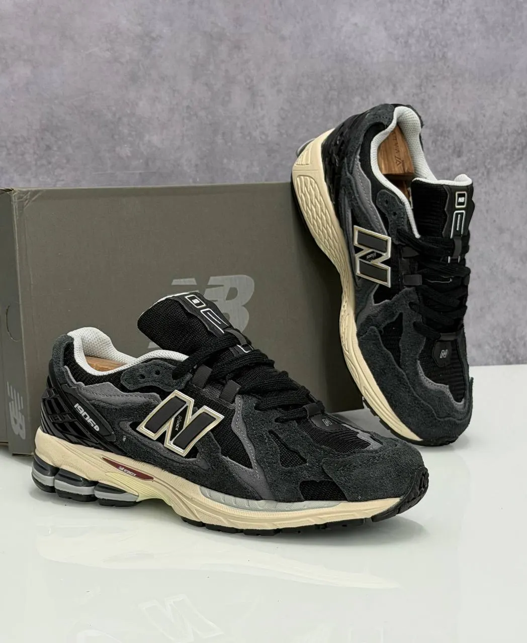 New Balance 1906D