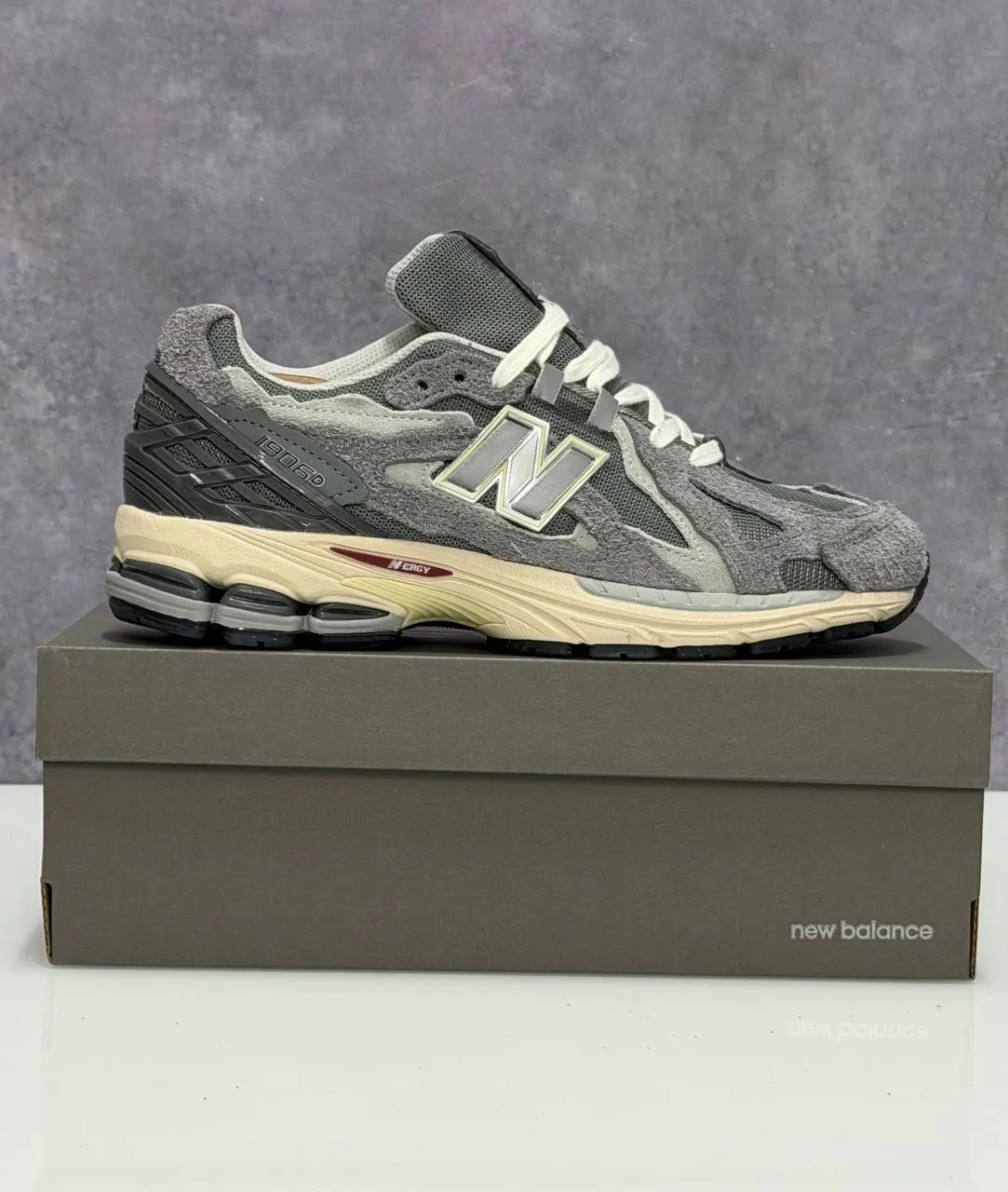 New Balance 1906D