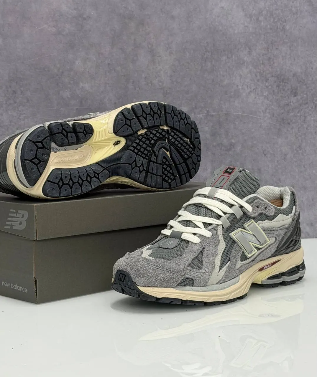 New Balance 1906D