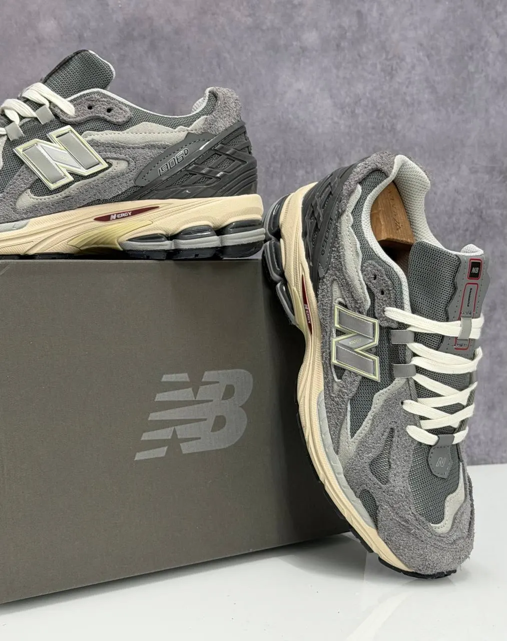 New Balance 1906D