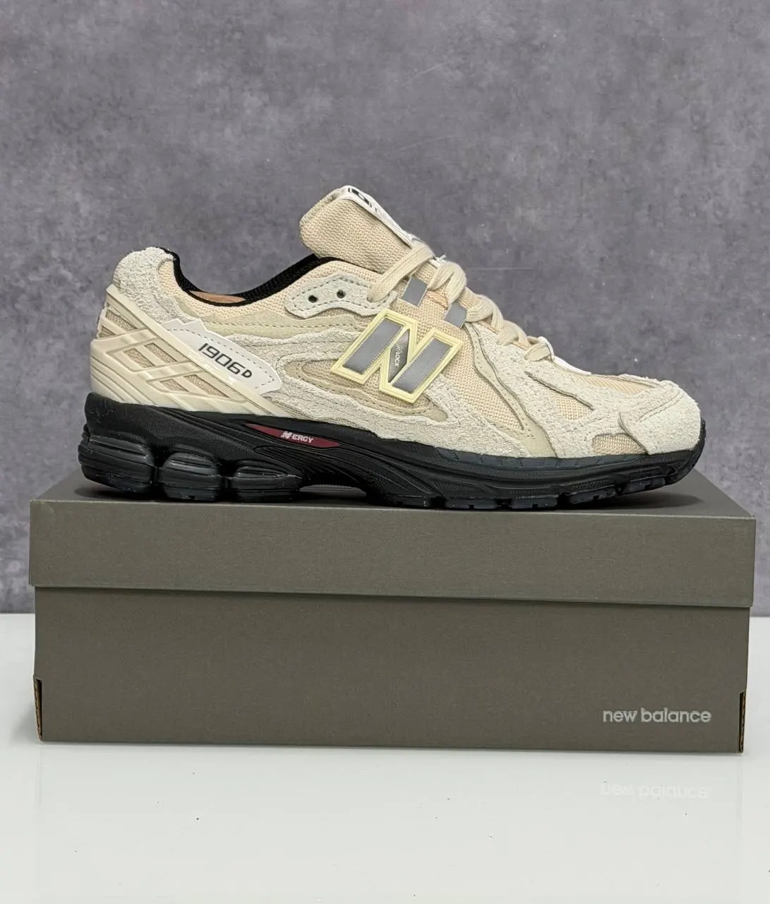 New Balance 1906D
