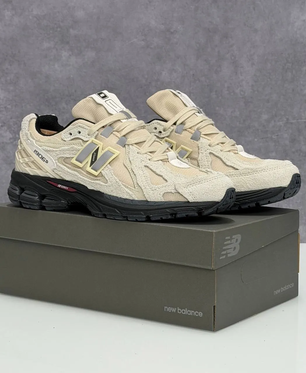 New Balance 1906D