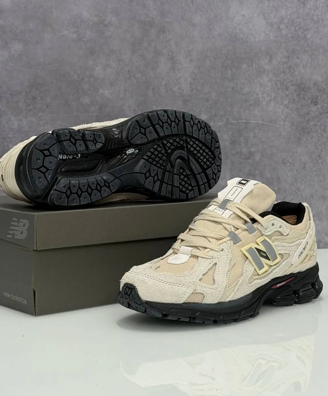 New Balance 1906D