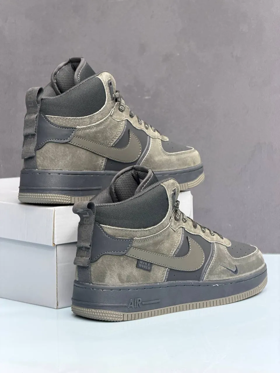 Nike Air Force 1 Mid с мехом