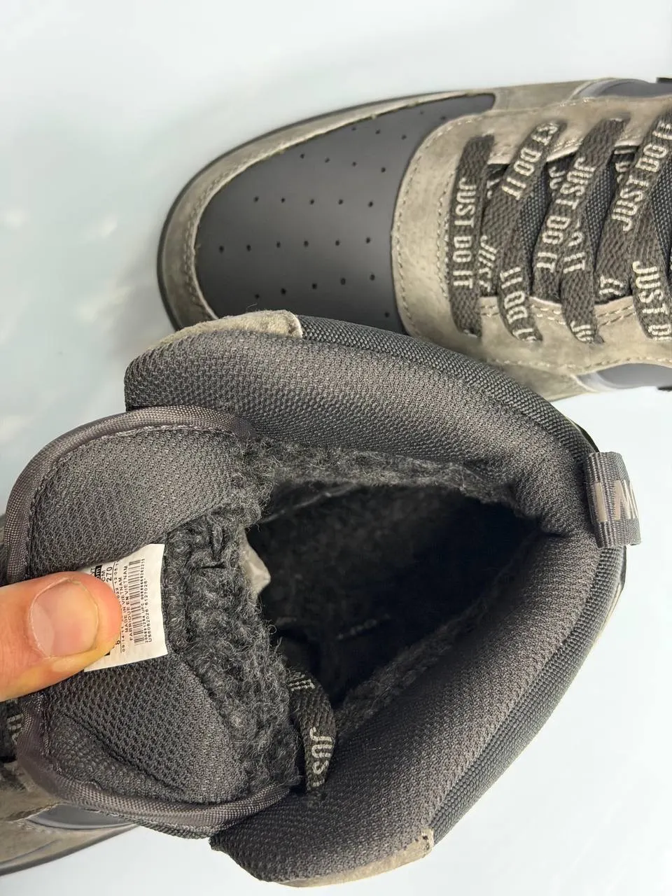 Nike Air Force 1 Mid с мехом