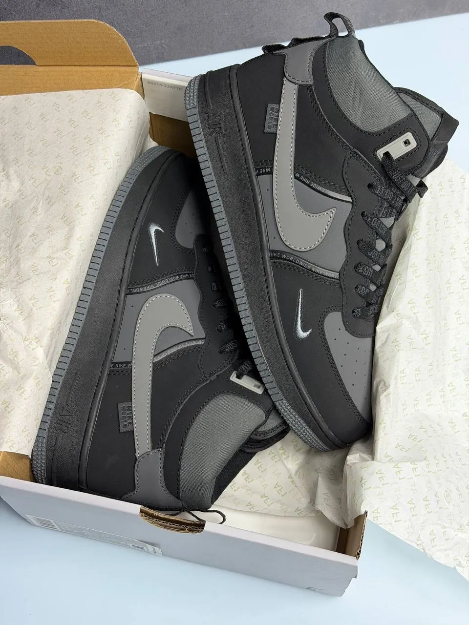 Nike Air Force 1 Mid