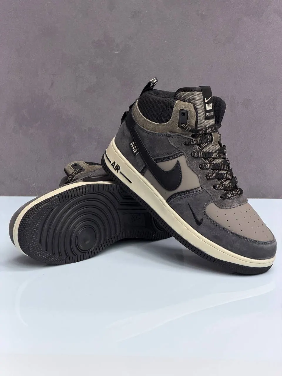 Nike Air Force 1 Mid