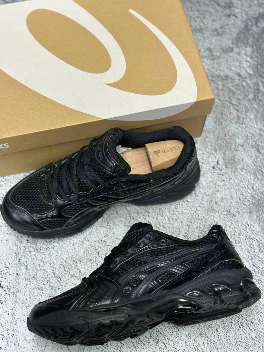 Asics Ge-Kayano 14