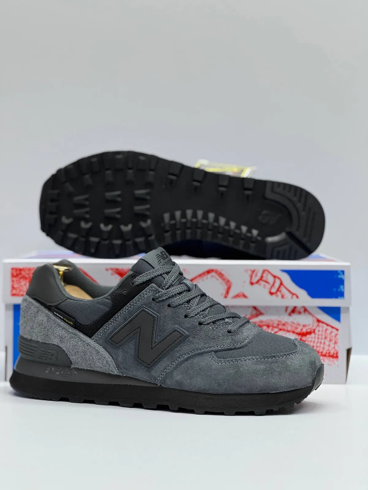 New Balance 574 GORE-TEX