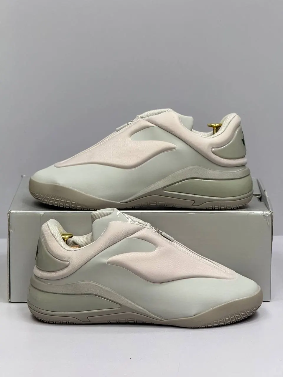 Converse SHAI 001