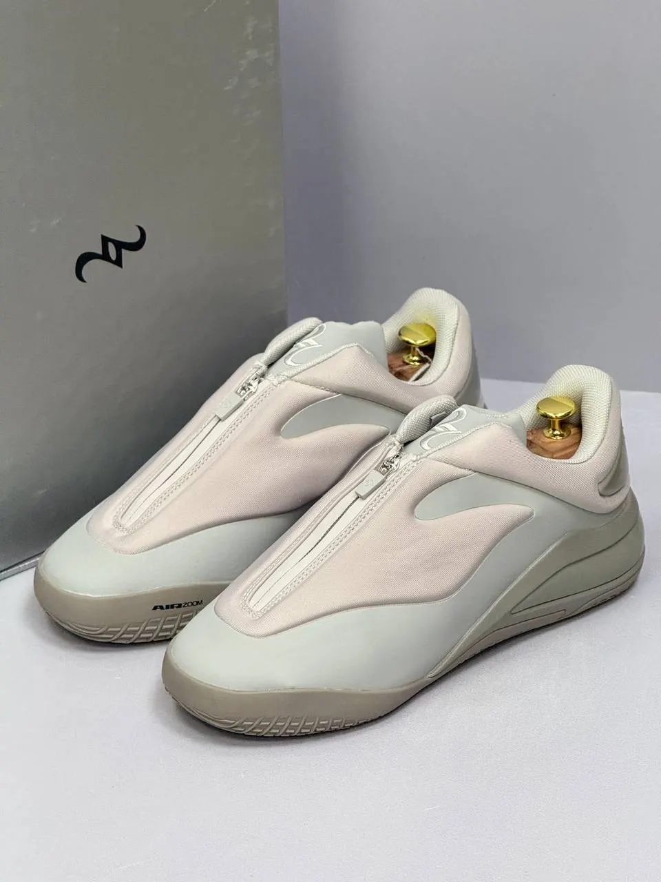 Converse SHAI 001