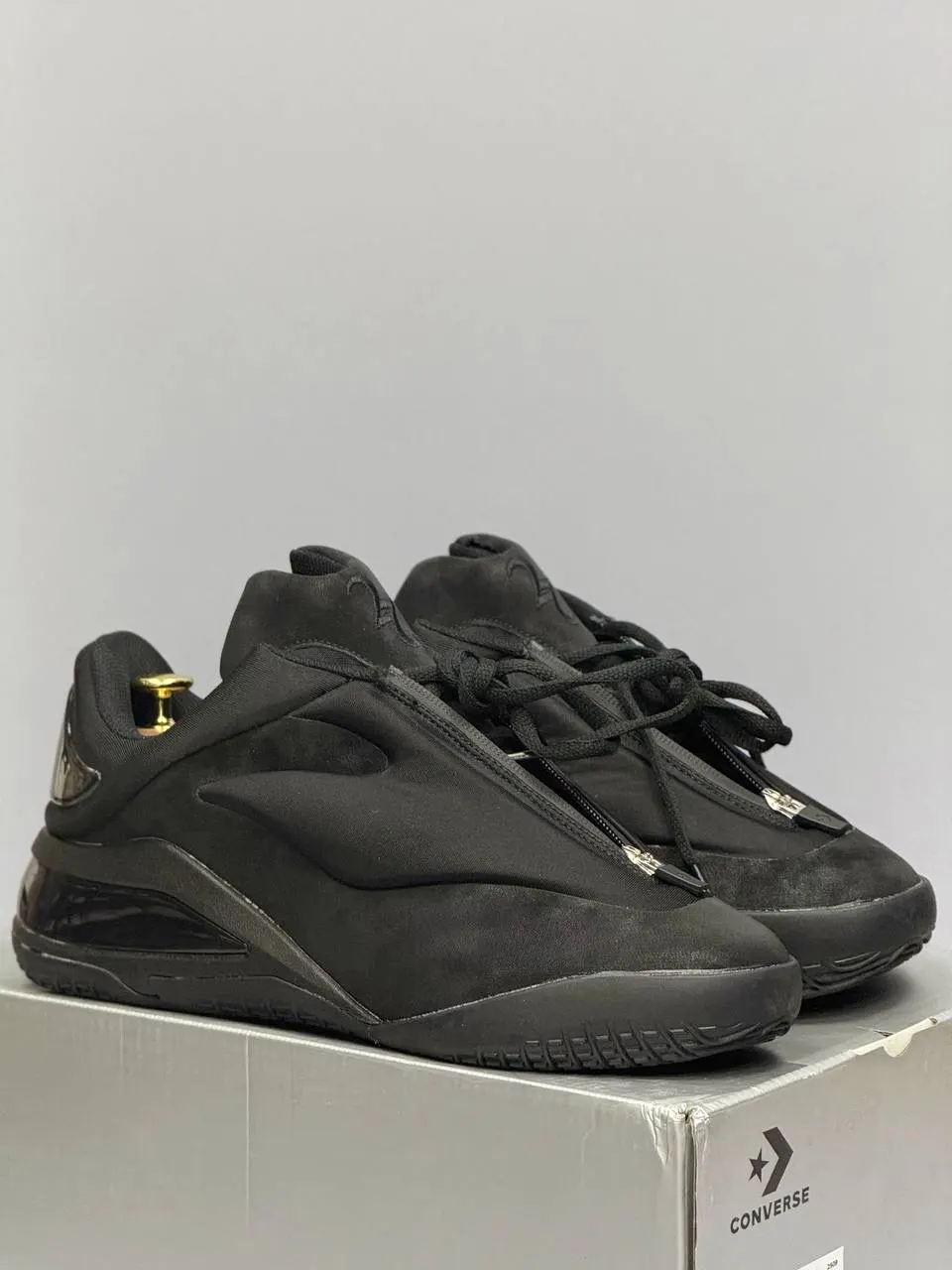 Converse SHAI 001