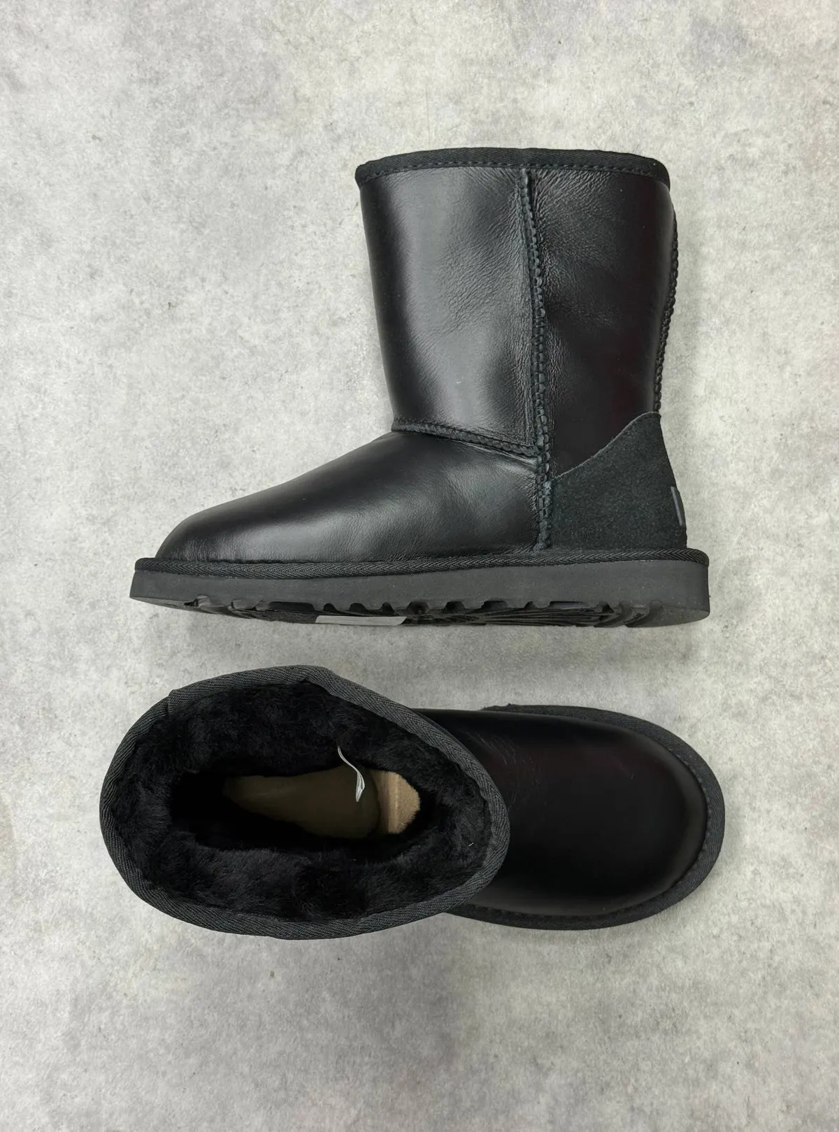 UGG Classic Mini Leather