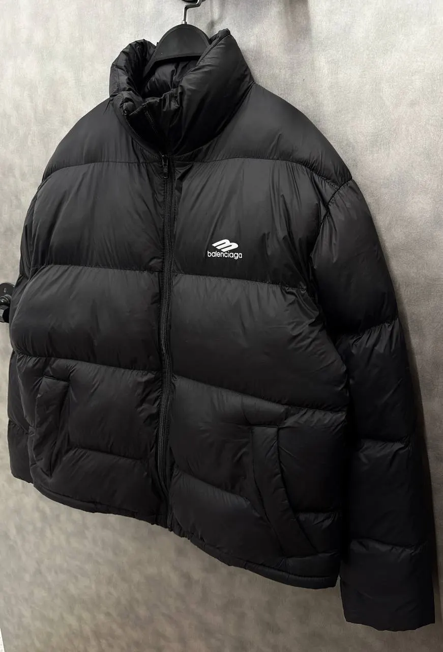 Balenciaga Пуховик с логотипом