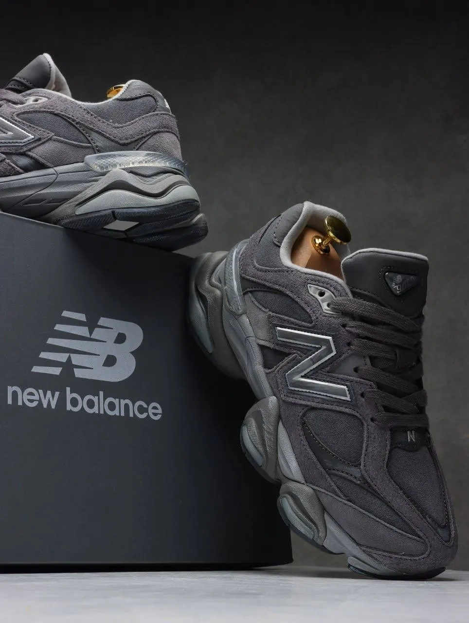 New Balance 9060