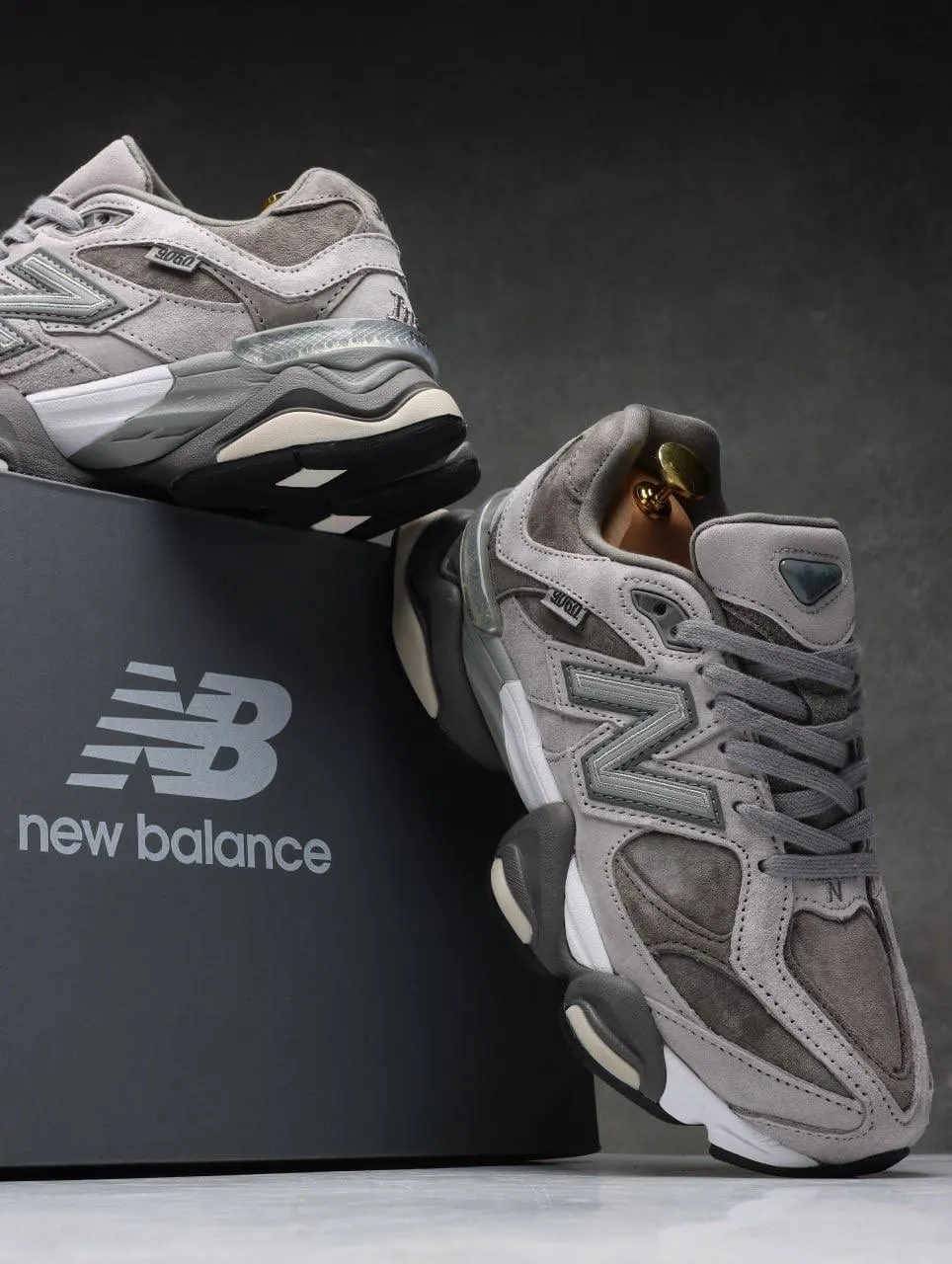 New Balance 9060