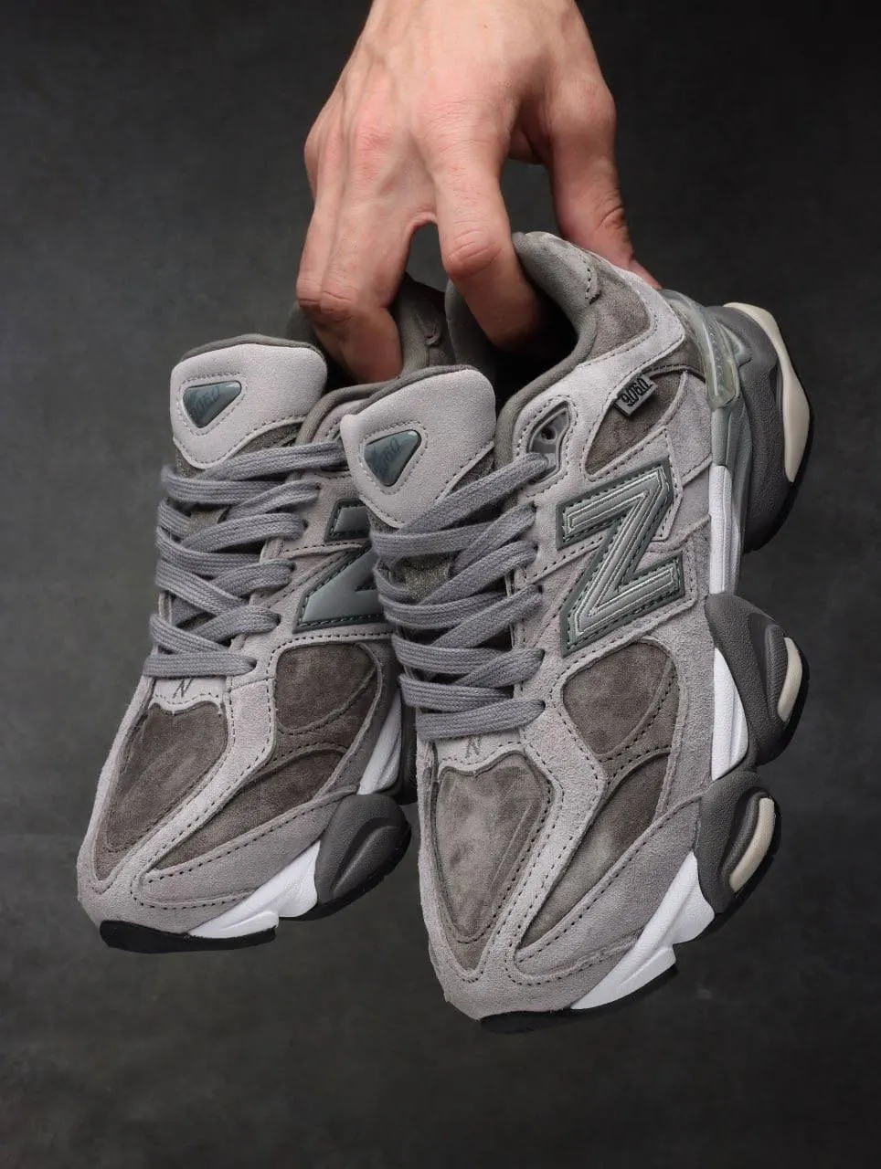 New Balance 9060