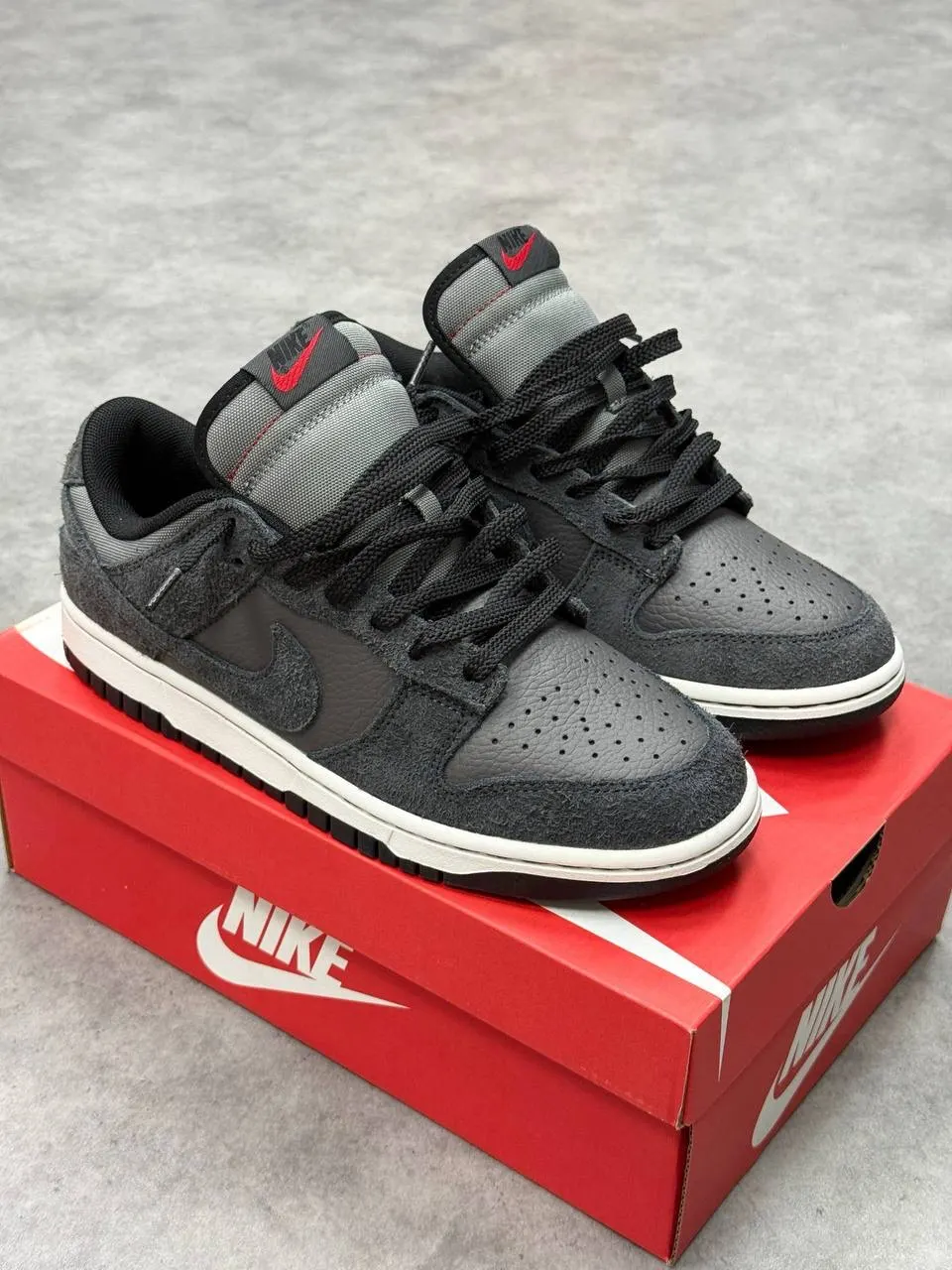 Nike Dunk Low Retro