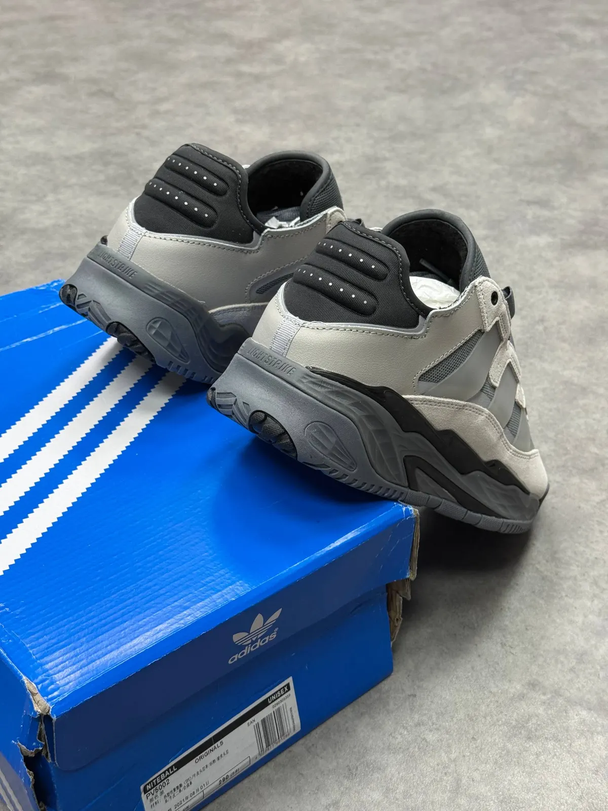 Adidas Niteball
