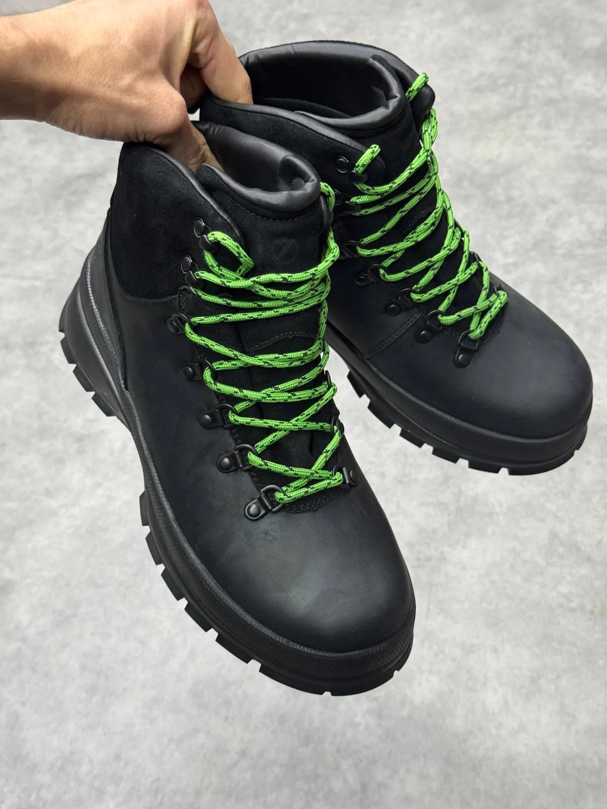 Ecco Track 30 M