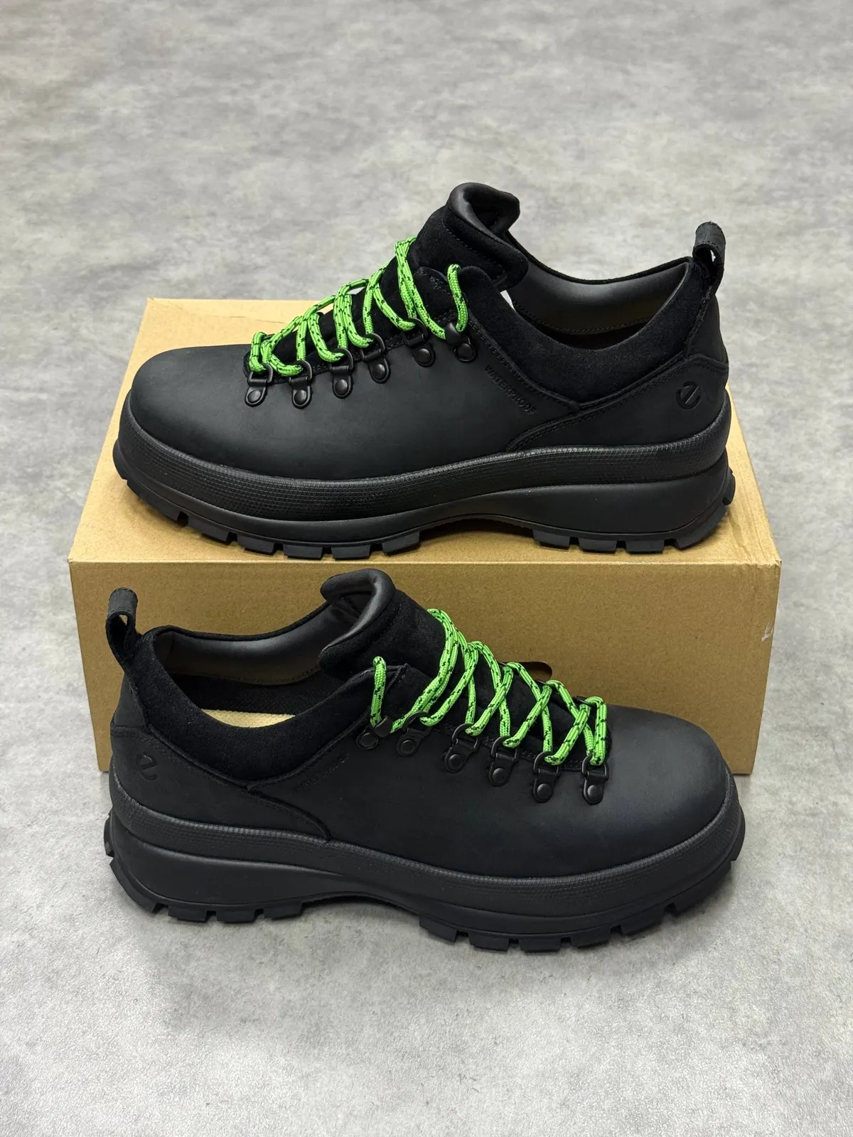Ecco Track 30 M