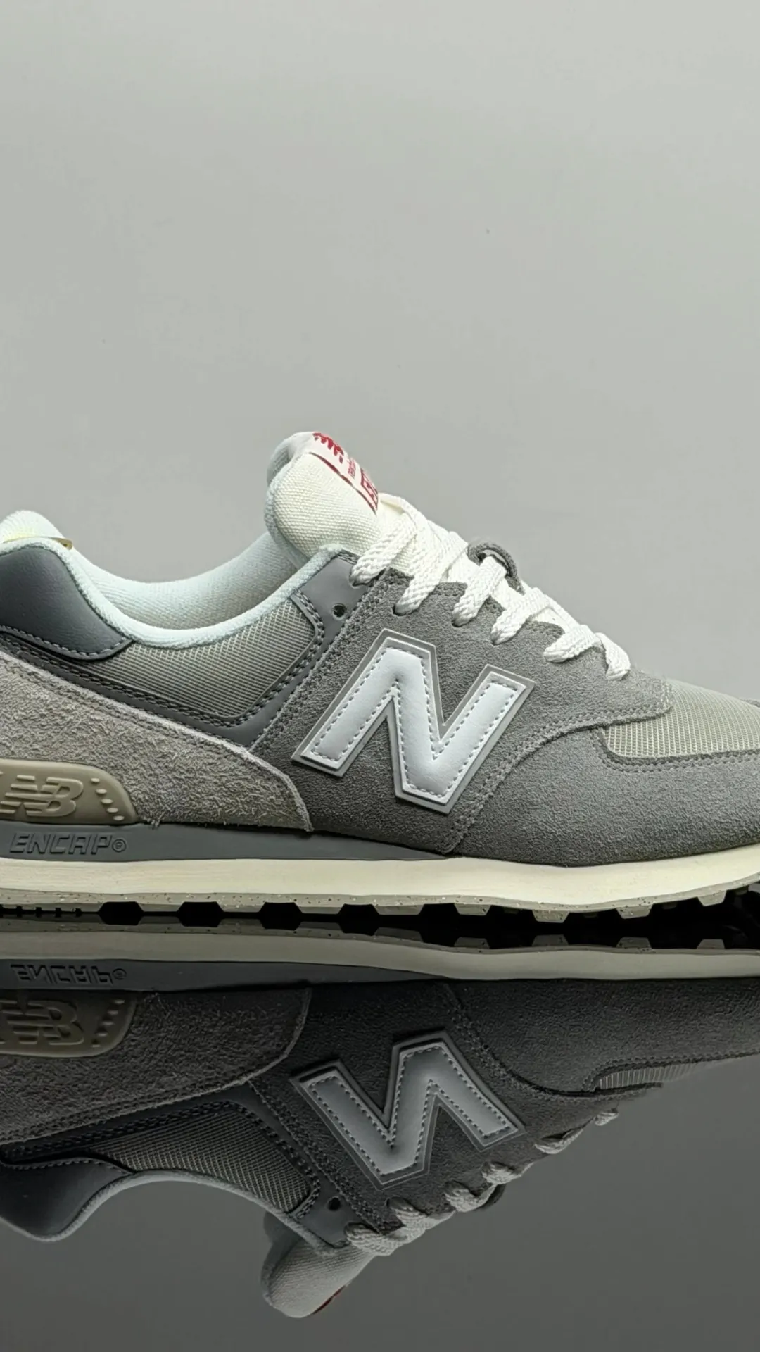 New Balance 574