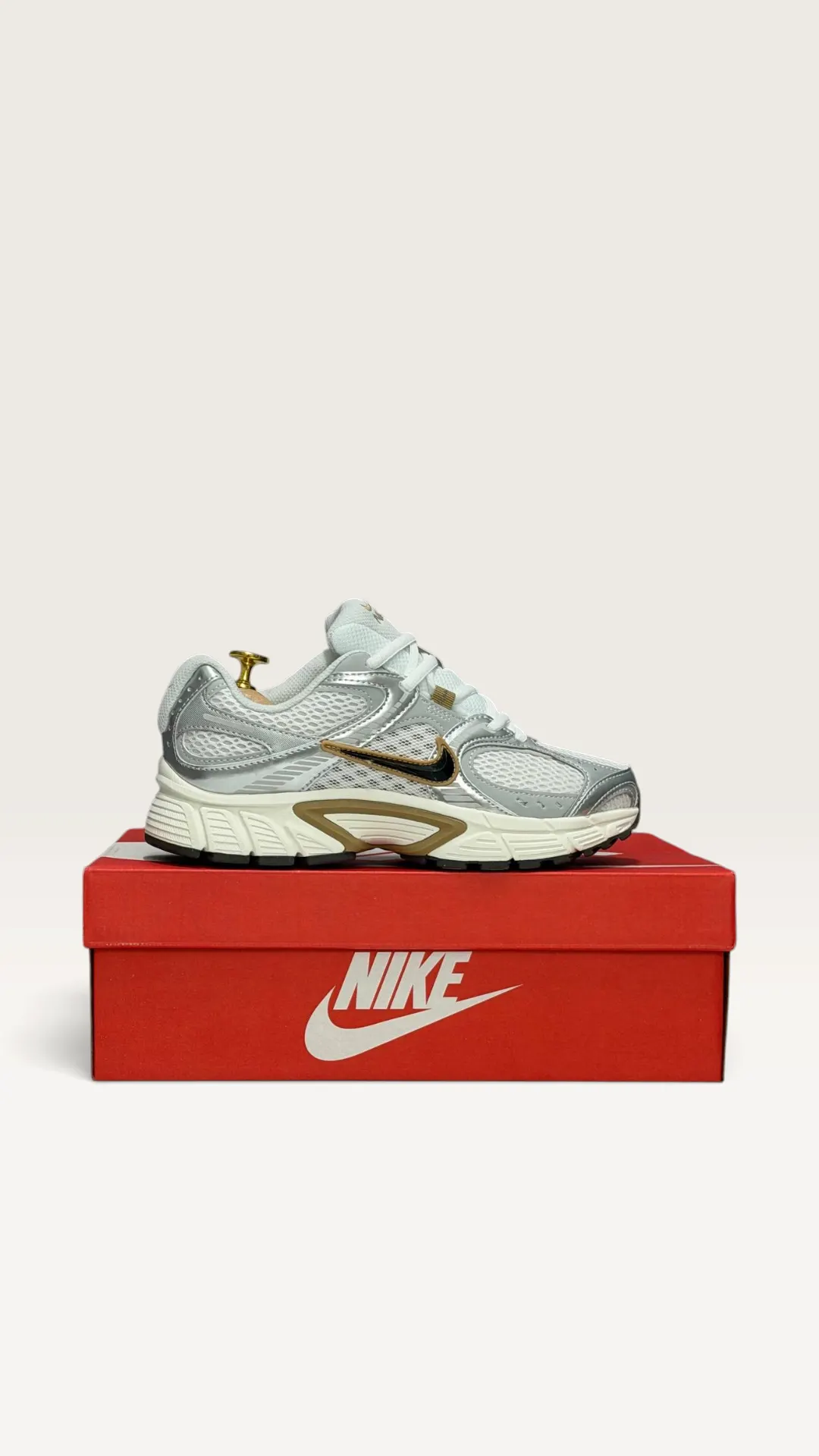 Nike V5 RNR