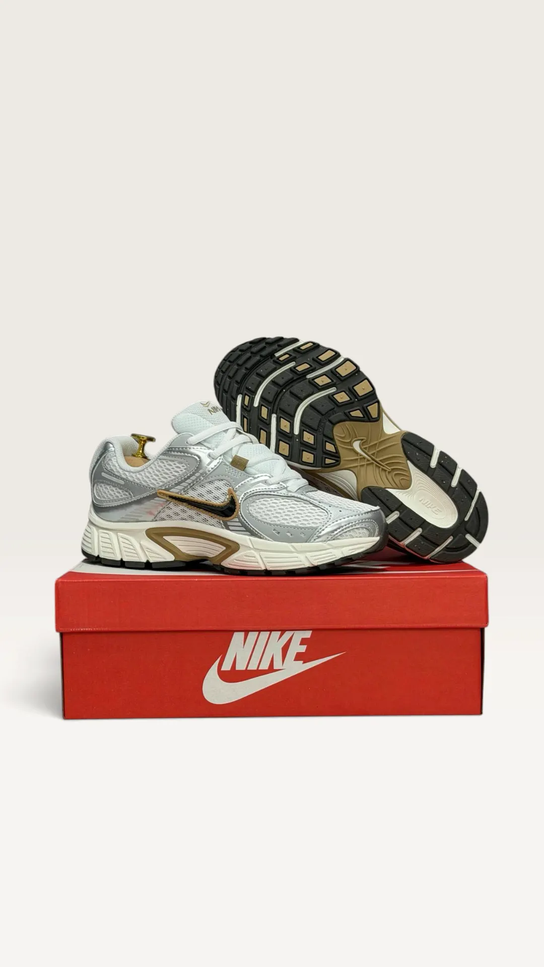 Nike V5 RNR