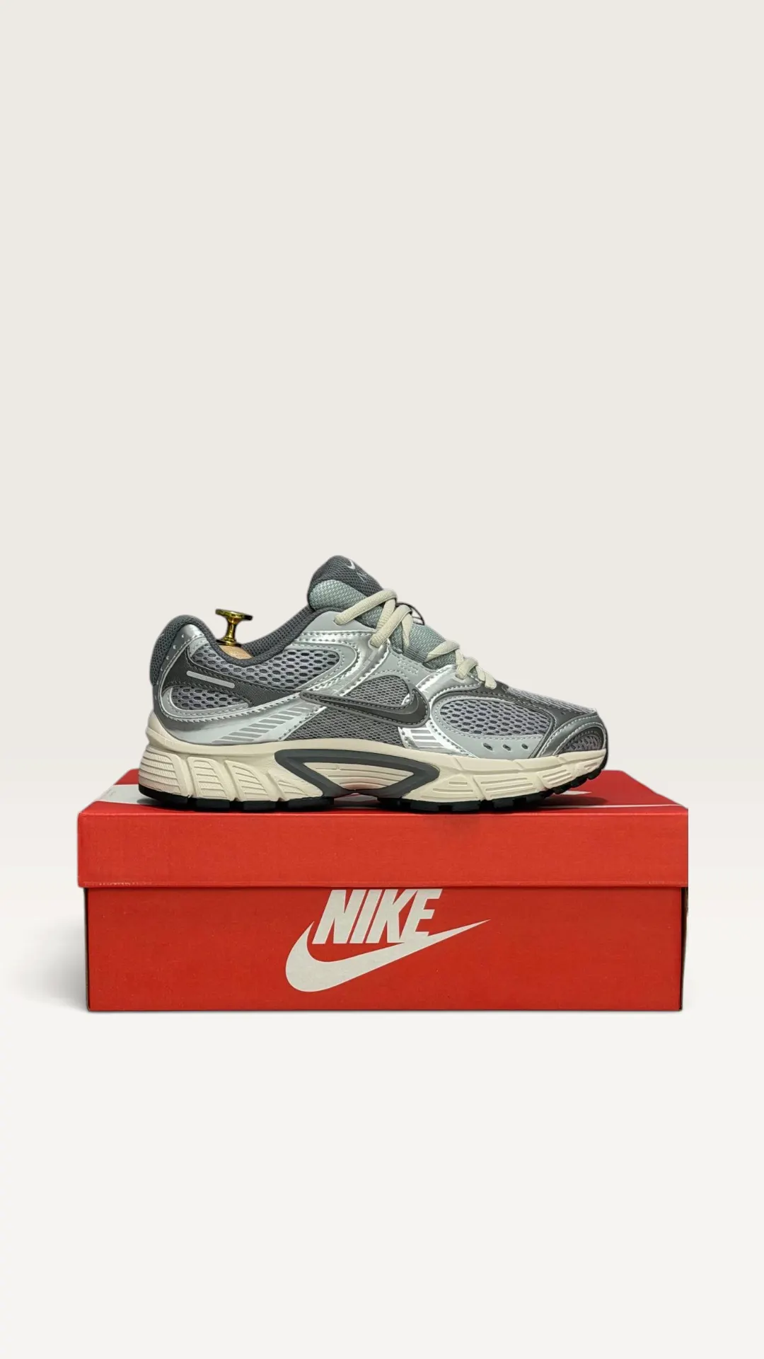 Nike Zoom Vomero 5