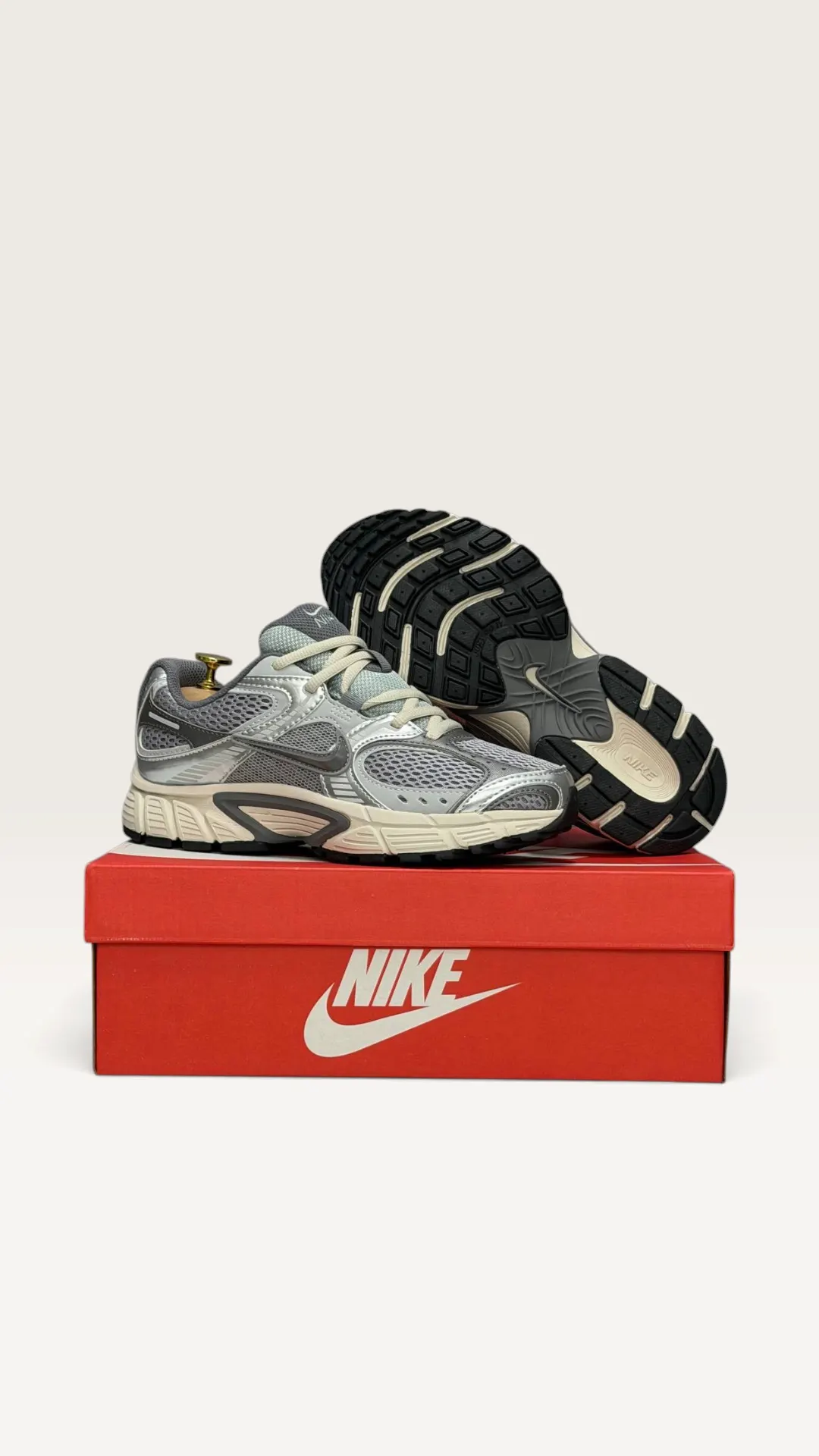 Nike Zoom Vomero 5